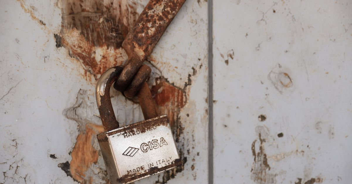 home security lock door — Guard Locksmiths