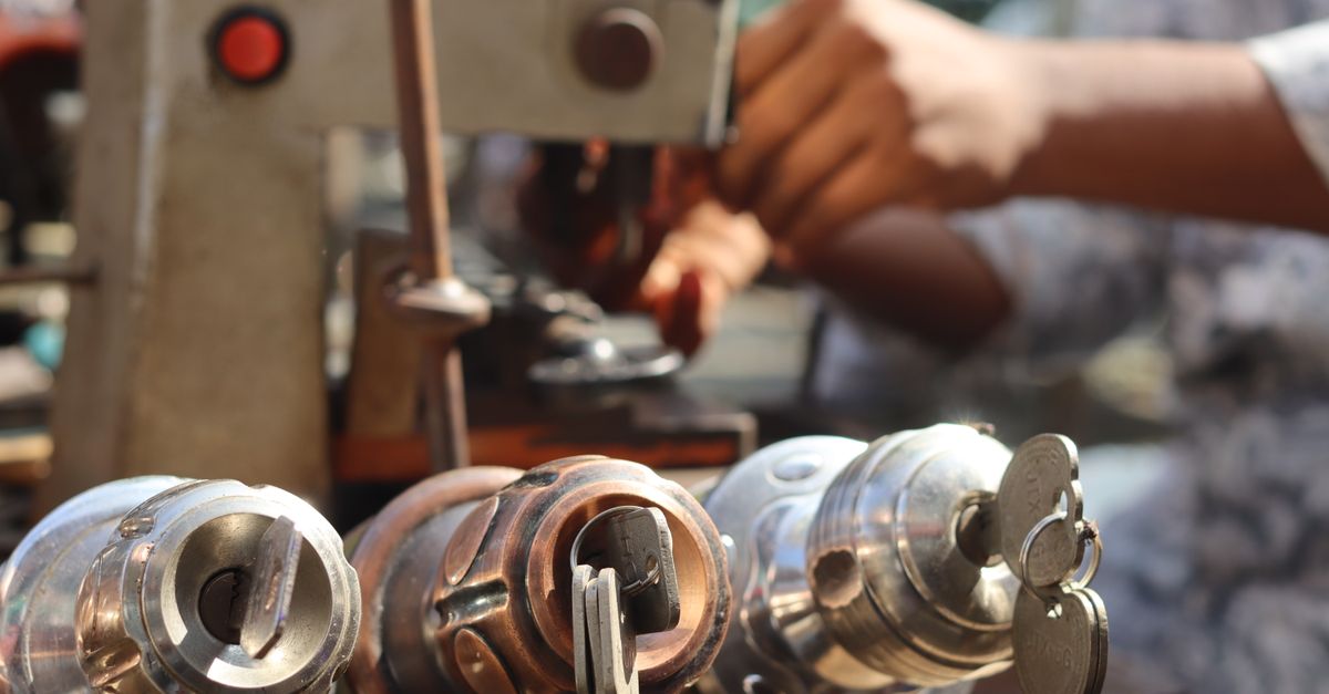 Residential Locksmith Services We Provide — A Complete List — Guard Locksmiths